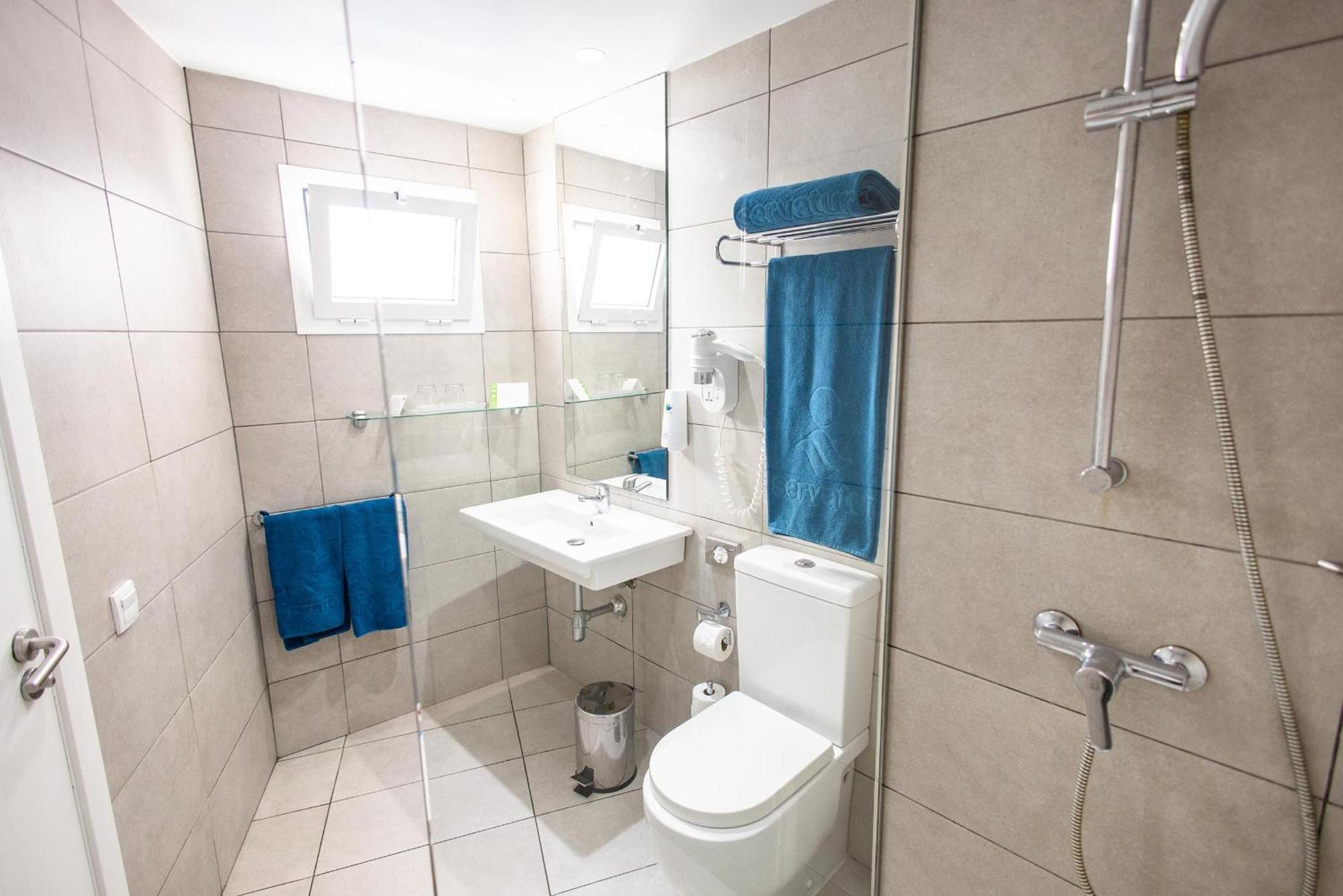 Double Room Terrace & Pool View,1661111505:JPEG